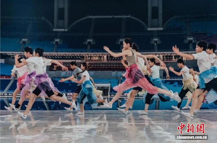 粤港澳全运会十五运开幕式已进入最后彩排与演